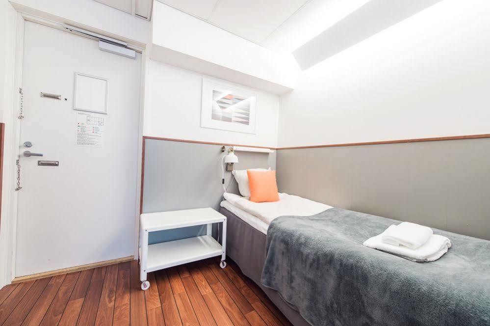 Forenom Kamppi 3*